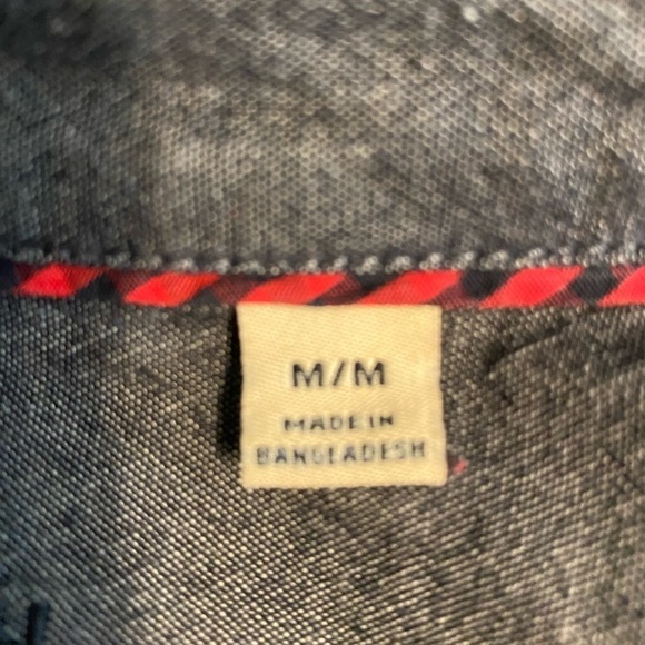 WOOLRICH Plaid Flannel Gray Red Button Down Cotton Collared Shirt Size Medium - Picture 5 of 7